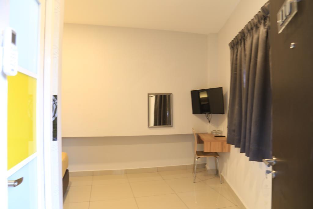 Lavana Hotel Cuevas de Batu Exterior foto